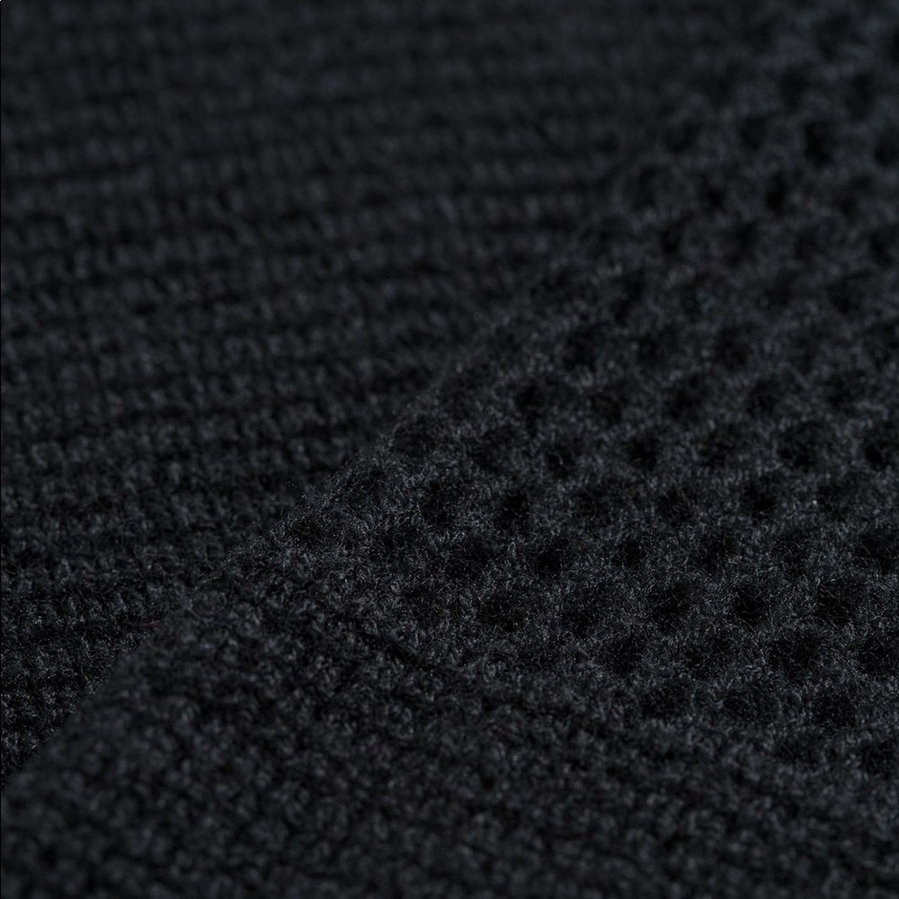NWOT Lululemon Padma Scarf black merino wool shawl wrap shrug - Picture 5 of 8